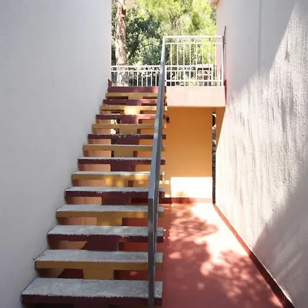 Studio 3330b Apartment